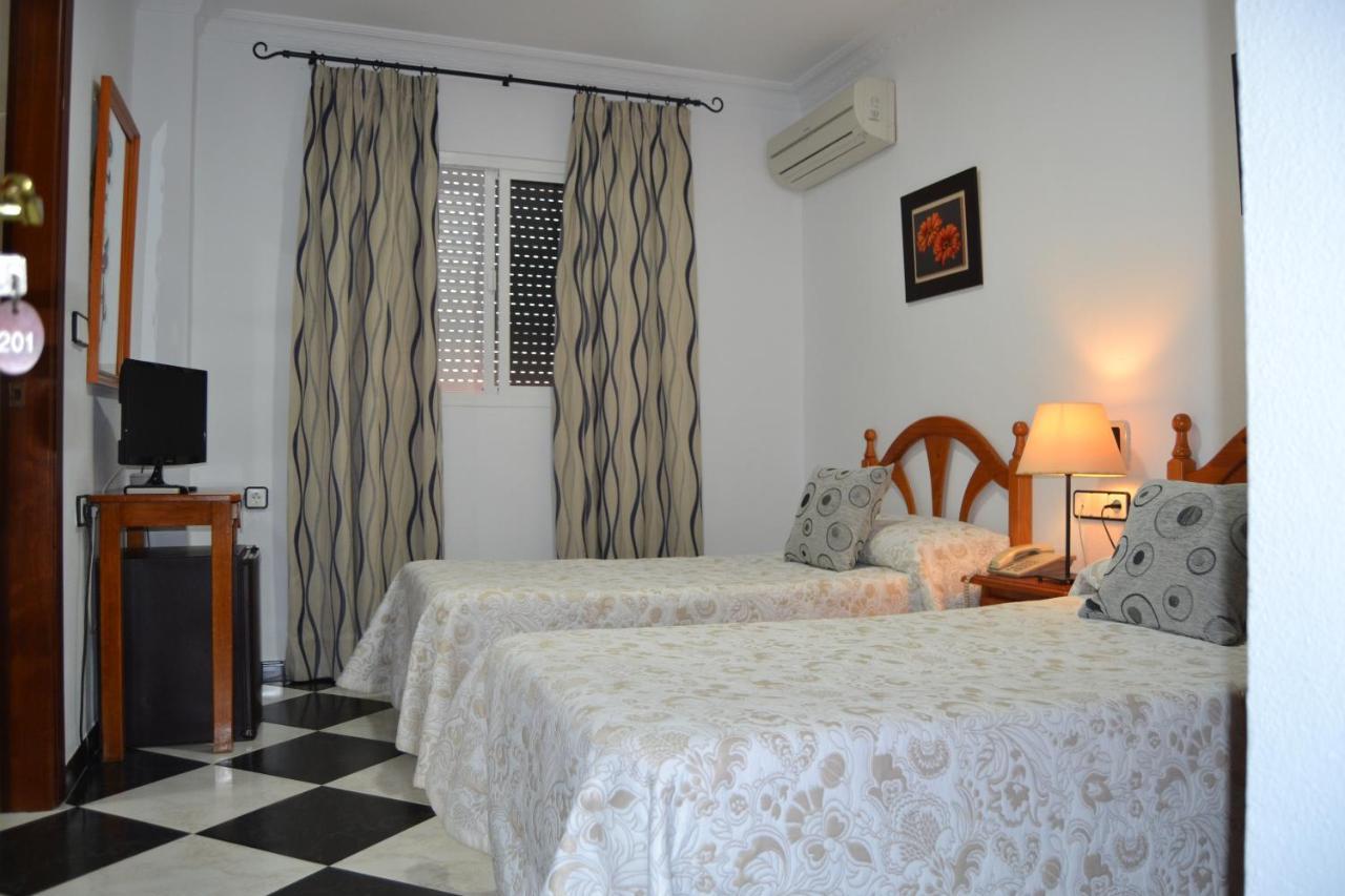 Hotel Oasis Conil De La Frontera Exterior foto